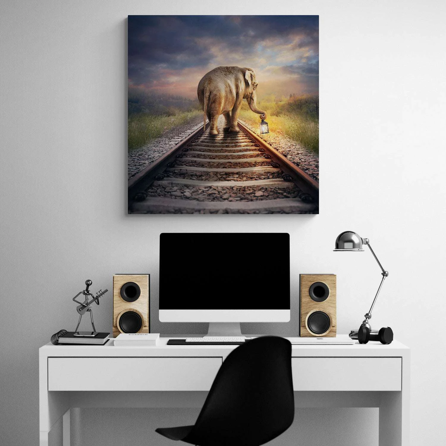 Leading Light - Image 2