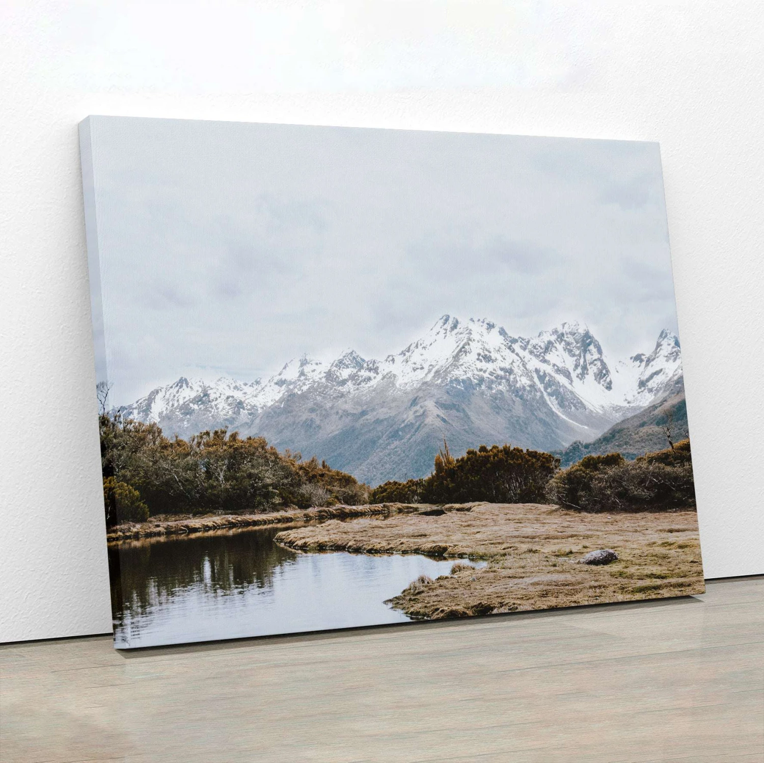 Milford Sound Landscape - Image 5